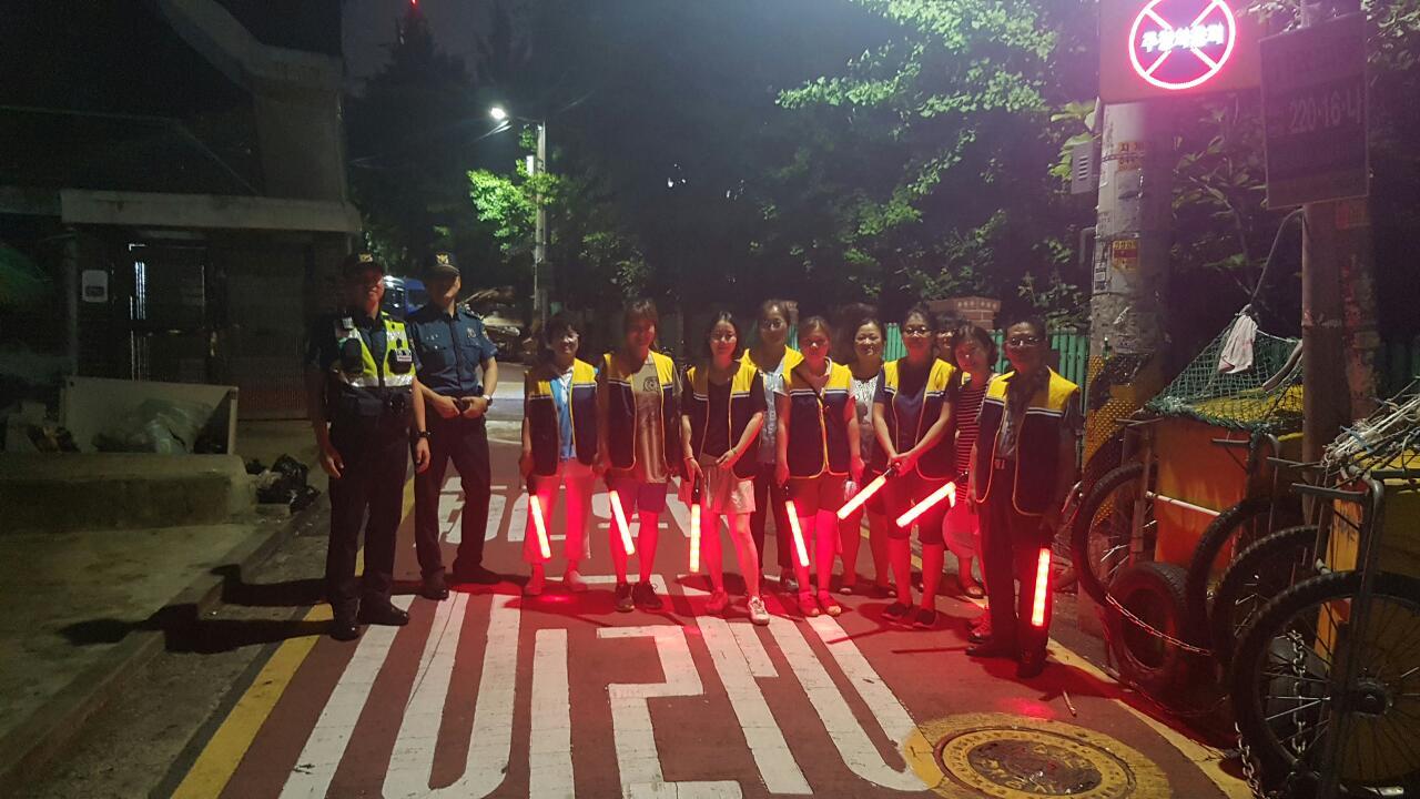 5-3. 어울림 봉사.jpg