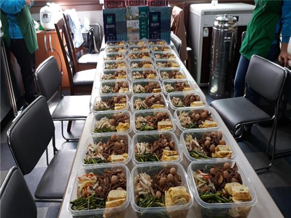 Silver's Nice Life3.jpg