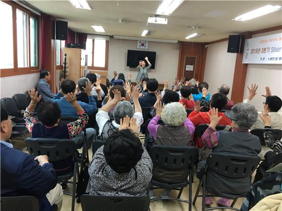 Silver's Nice Life4.jpg