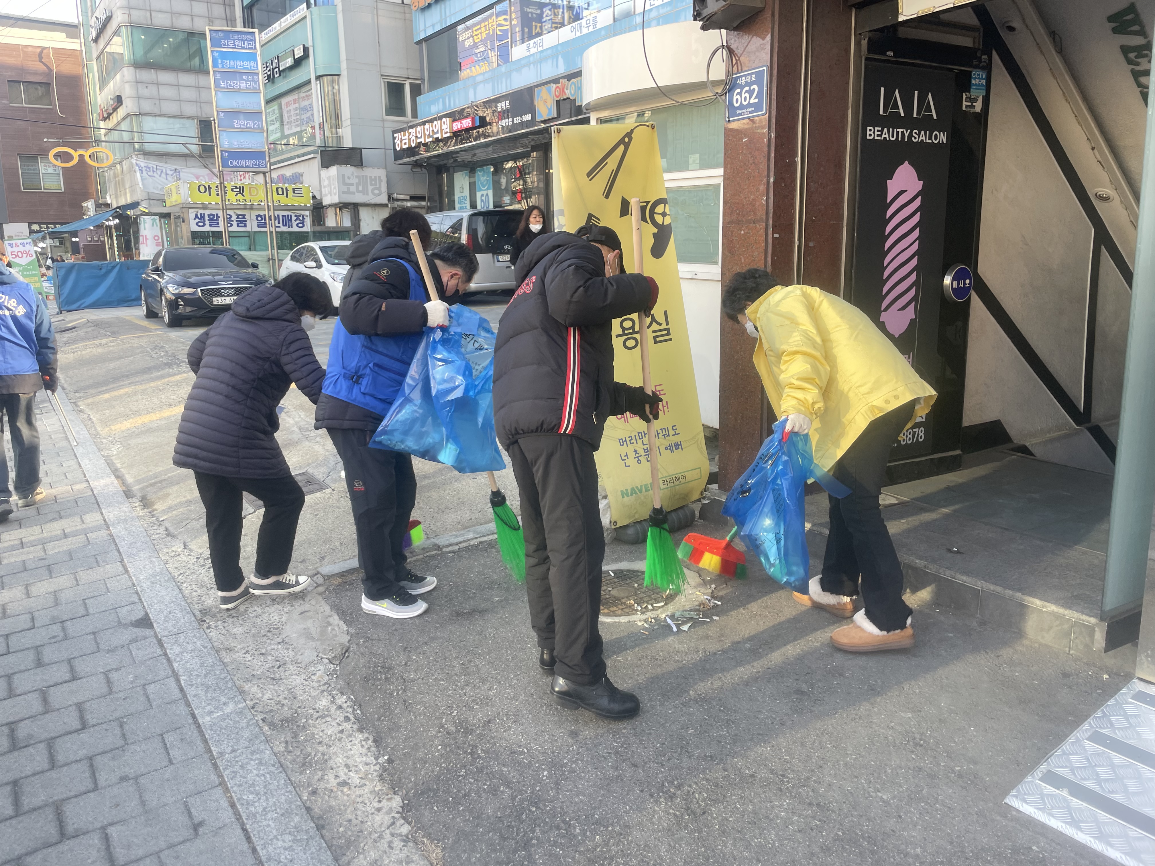 230118 설맞이대청소(2).jpg