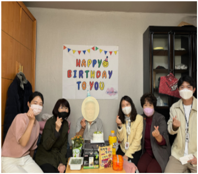 찾아가는 어르신 생신잔치(3~4)2.png