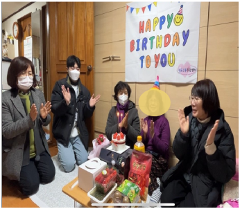 찾아가는 어르신 생신잔치(1~2). png (2).png