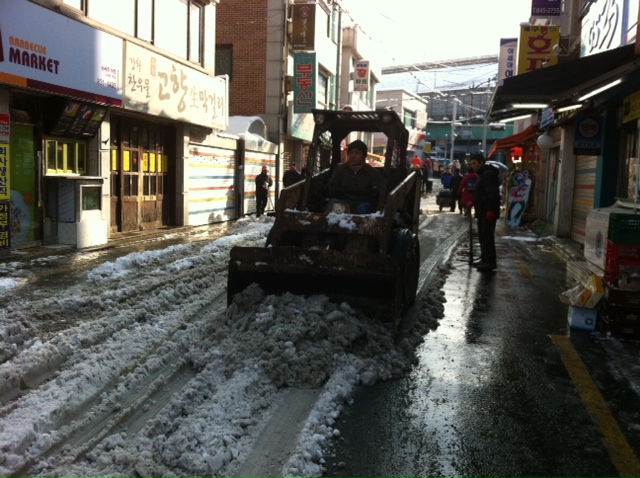 포크레인 제설장비-2.JPG