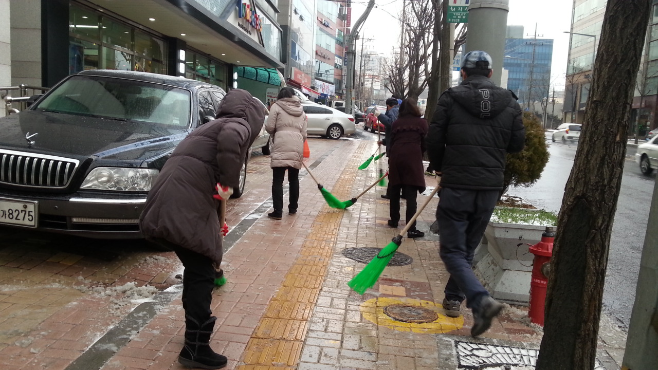 20131212_제설작업 실시 (3).jpg