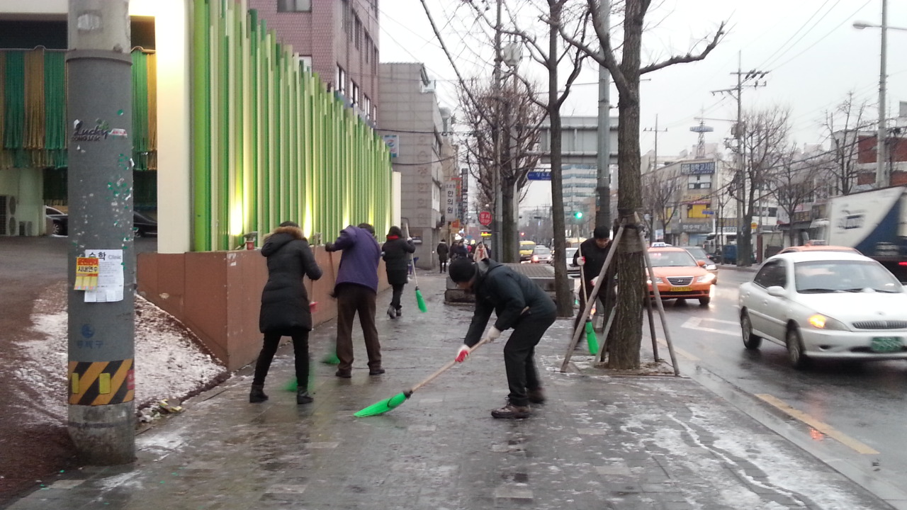 20131212_제설작업 실시 (26).jpg