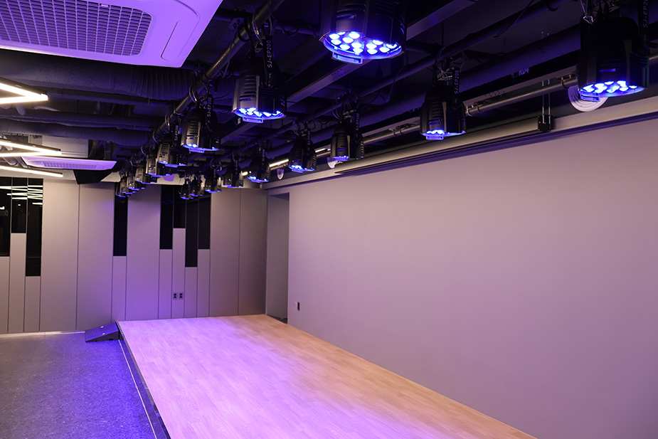 본동 어울마당 아트홀 관련사진 3